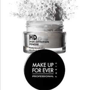 Makeup Forever Ultra HD Loose Powder / Microfinish